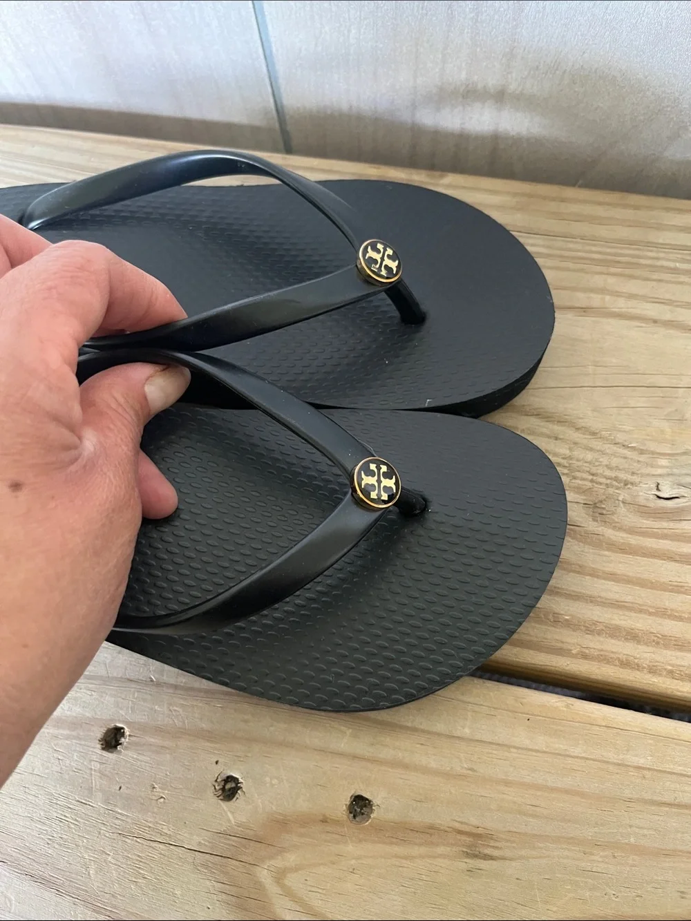 Tory Burch Black Flip Flop Sandals with Gold Logo - Picture 9 of 14